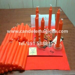 set di candele arancioni e accessori per il rituale della corona luciferiana