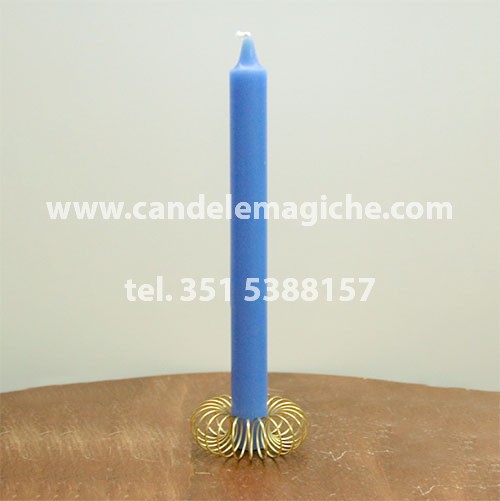 candela cilindrica di colore azzurro